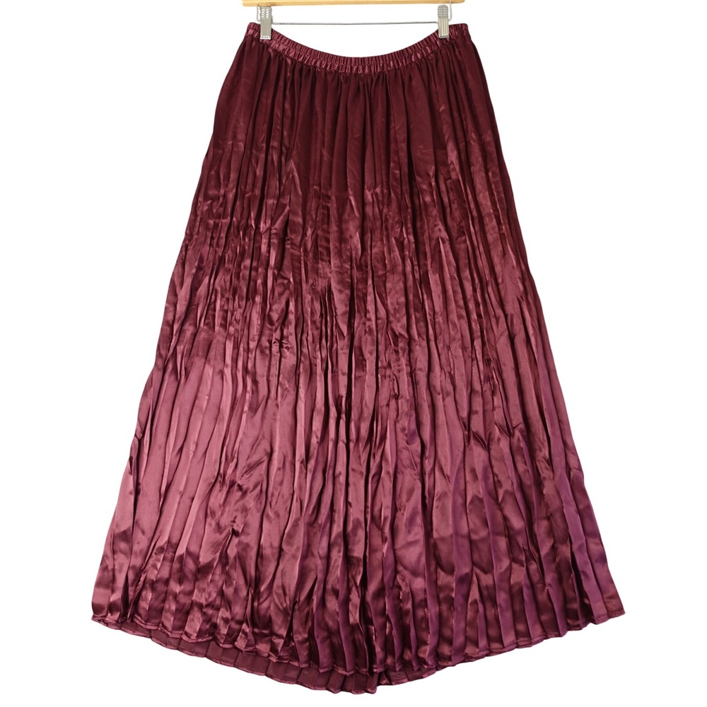 Vintage 90s Maxi Skirt Med Burgundy Pleated‎ Satin Crinkle Broomstick Whimsigoth